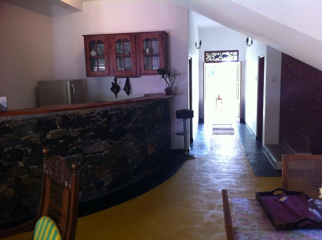 Priyanka Villa Bentota Buitenkant foto